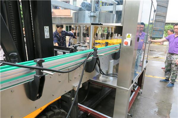 Eficientă sticlă rotativă pentru etichetarea autocolantului Mașină Echipament Ecran tactil PLC