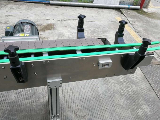 Aplicator automat de etichete autocolante Mașină de etichetare a sticlei pătrate pe fețe duble / pe o parte