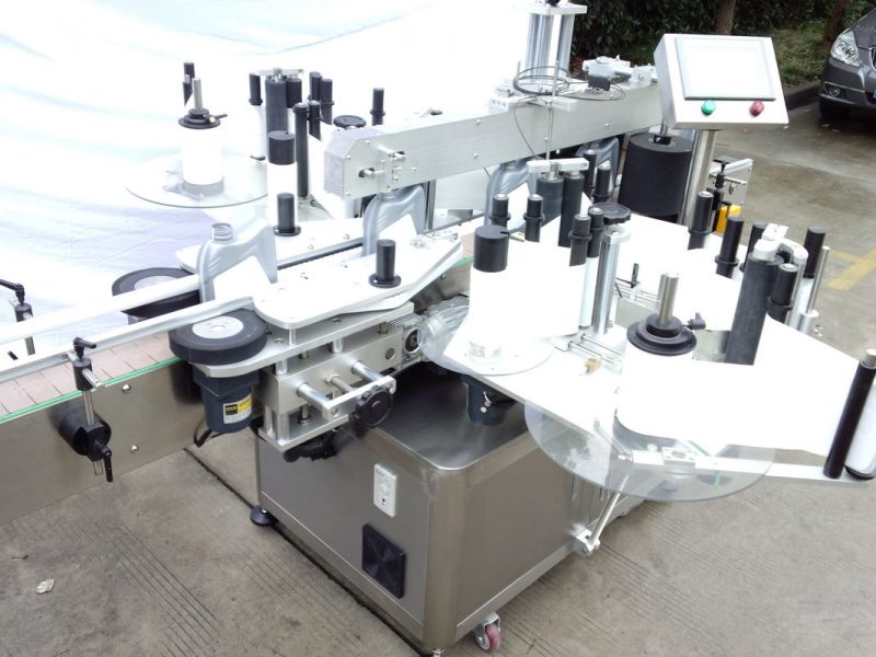 China Certificat CE Echipament de etichetare automată a sticlei Sticlă de sticlă dublu autocolant lateral furnizor